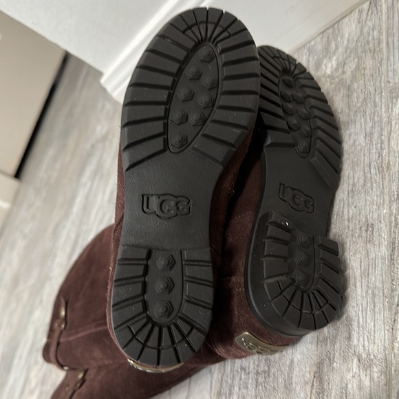 Womens tall Ugg riding boots brown suede size 6 with shearling inside - Picture 3 of 12